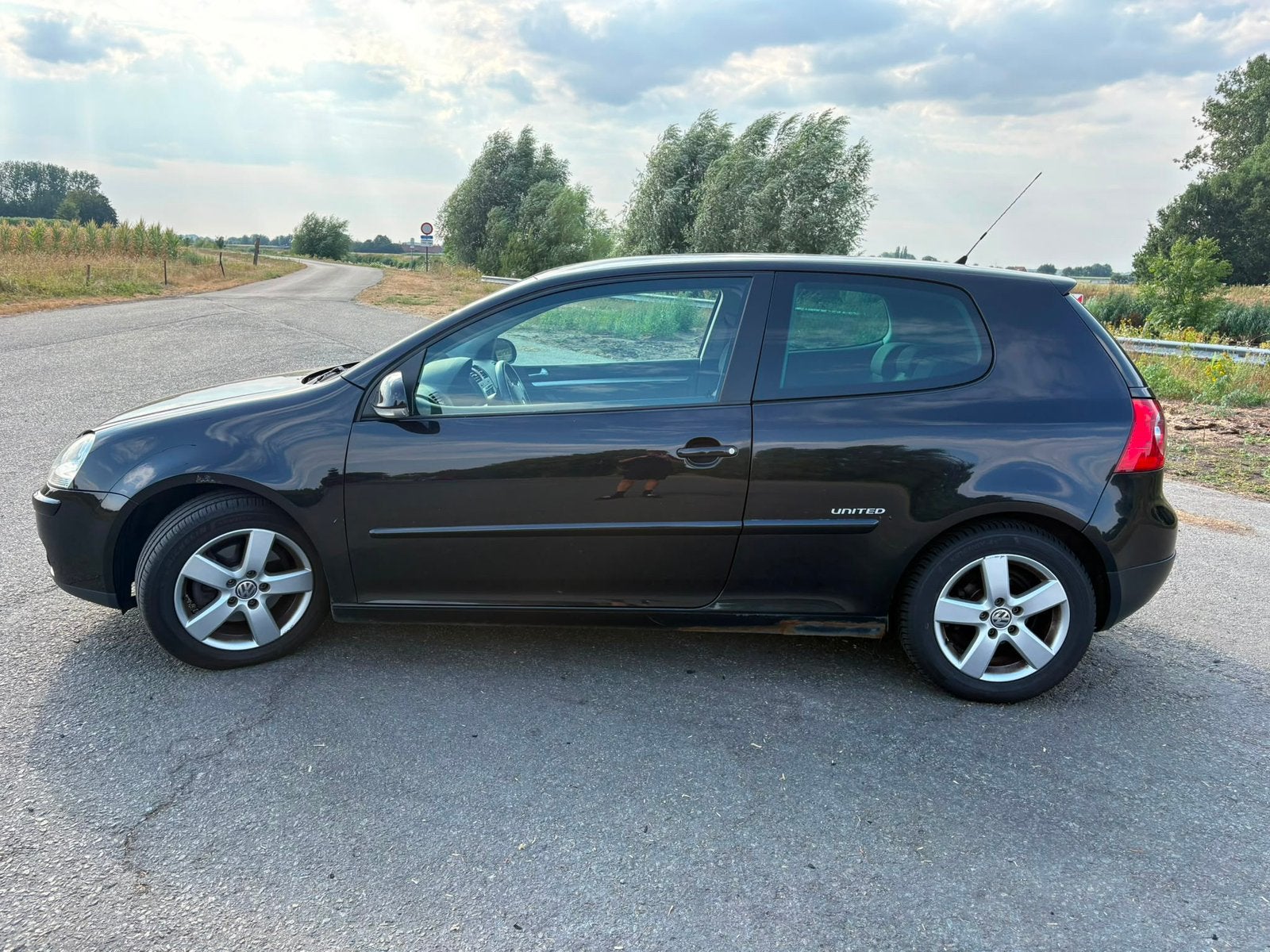 VW Golf 5 united, Auto's, Stof, Zwart, 4 cilinders, 0 kg
