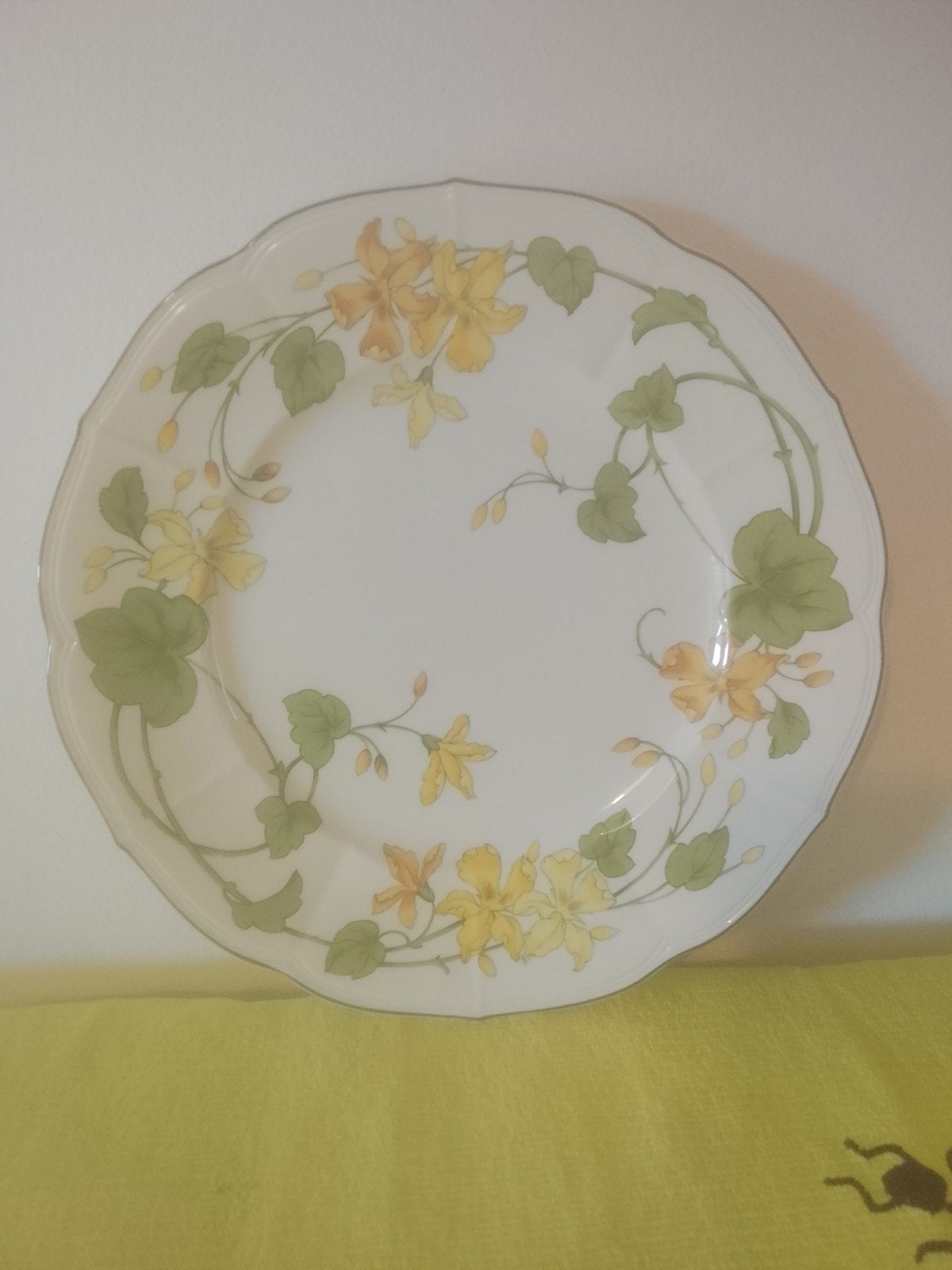 Villeroy en Boch gerarium -malva serveer bord, Huis en Inrichting, Villeroy & Boch, Vintage, Nieuw, Ophalen of Verzenden