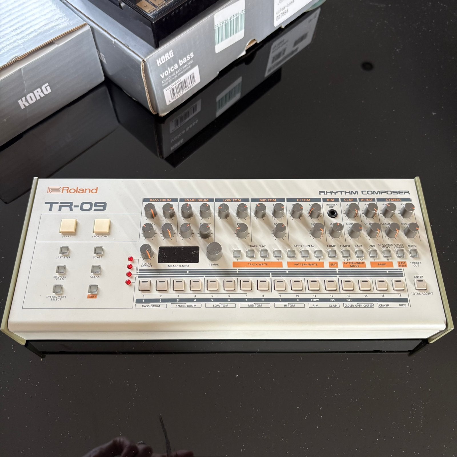 Roland TR-09 Rhytm Composer en parfait état, Musique & Instruments, Enlèvement ou Envoi, Comme neuf, Roland