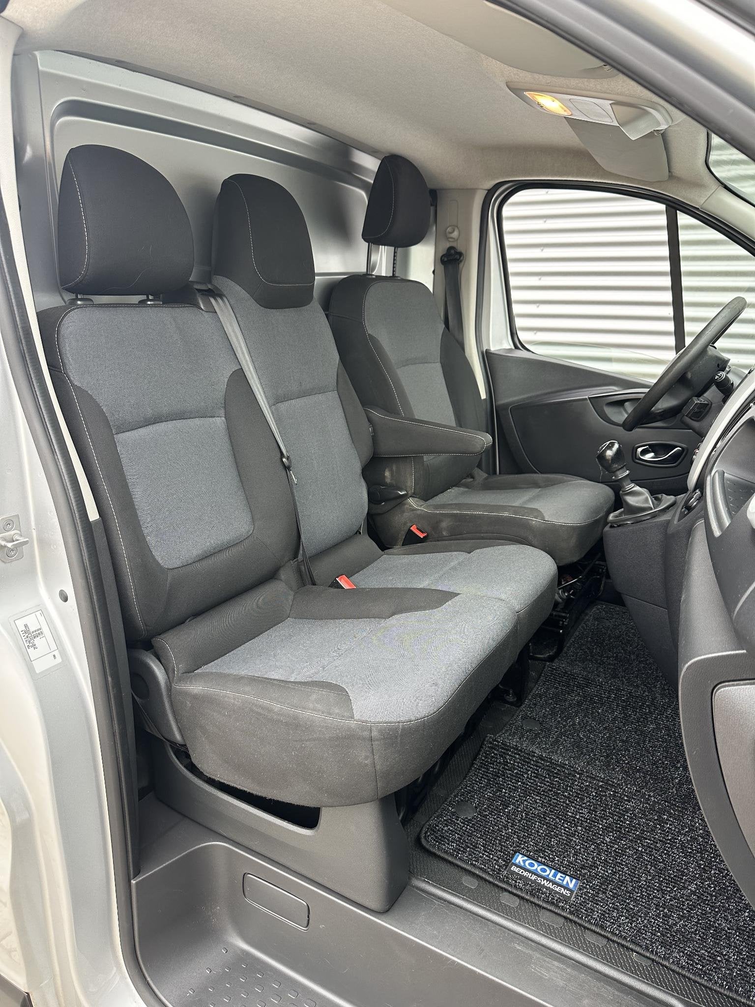 Fiat Talento 1.6 MJ EcoJet L1 Airco|Cruise|Navi, Autos, Argent ou Gris, Achat, Euro 6, Entreprise