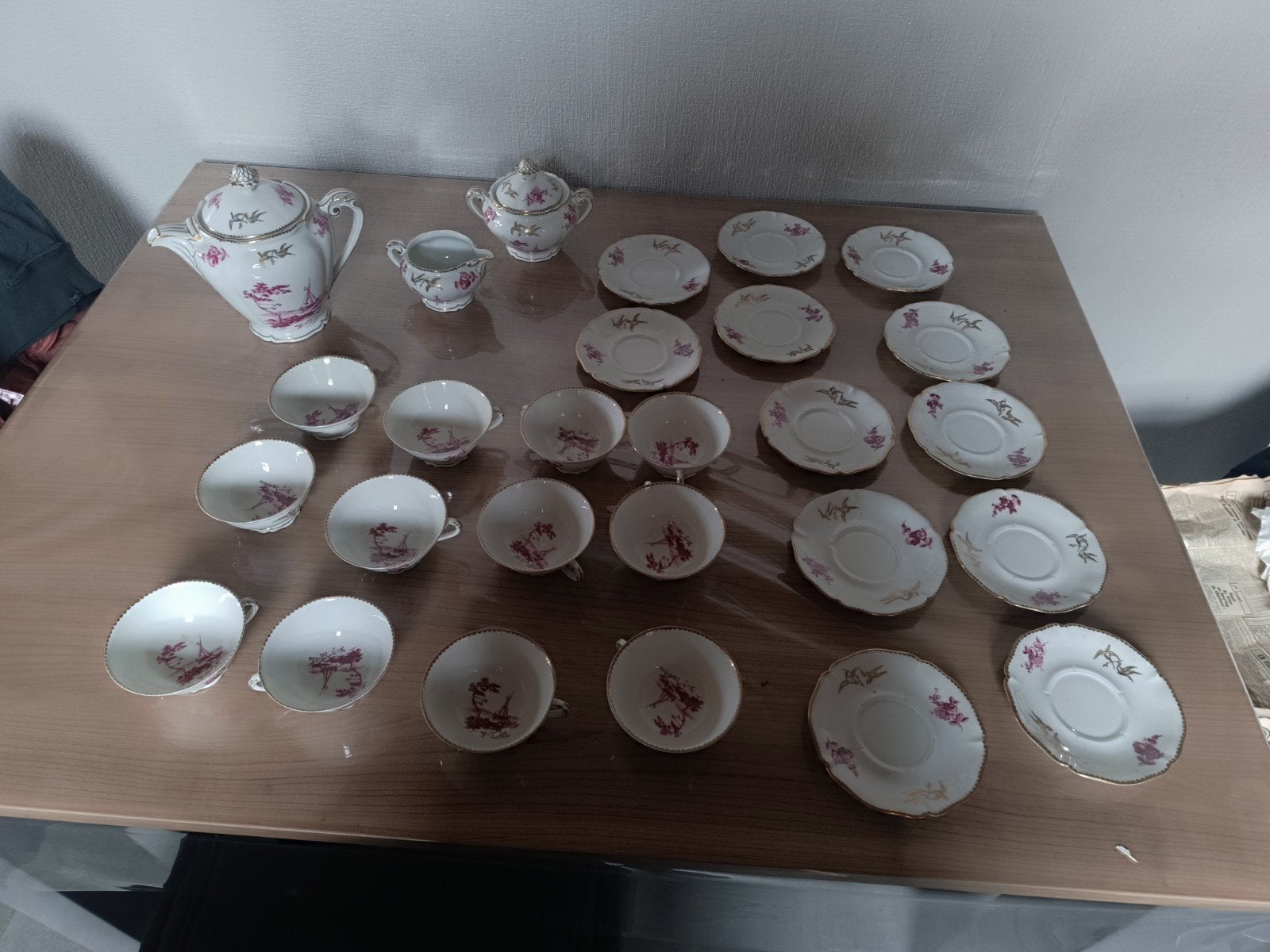 Service à thé / café complet 12 pers porcelaine de Limoges, Enlèvement