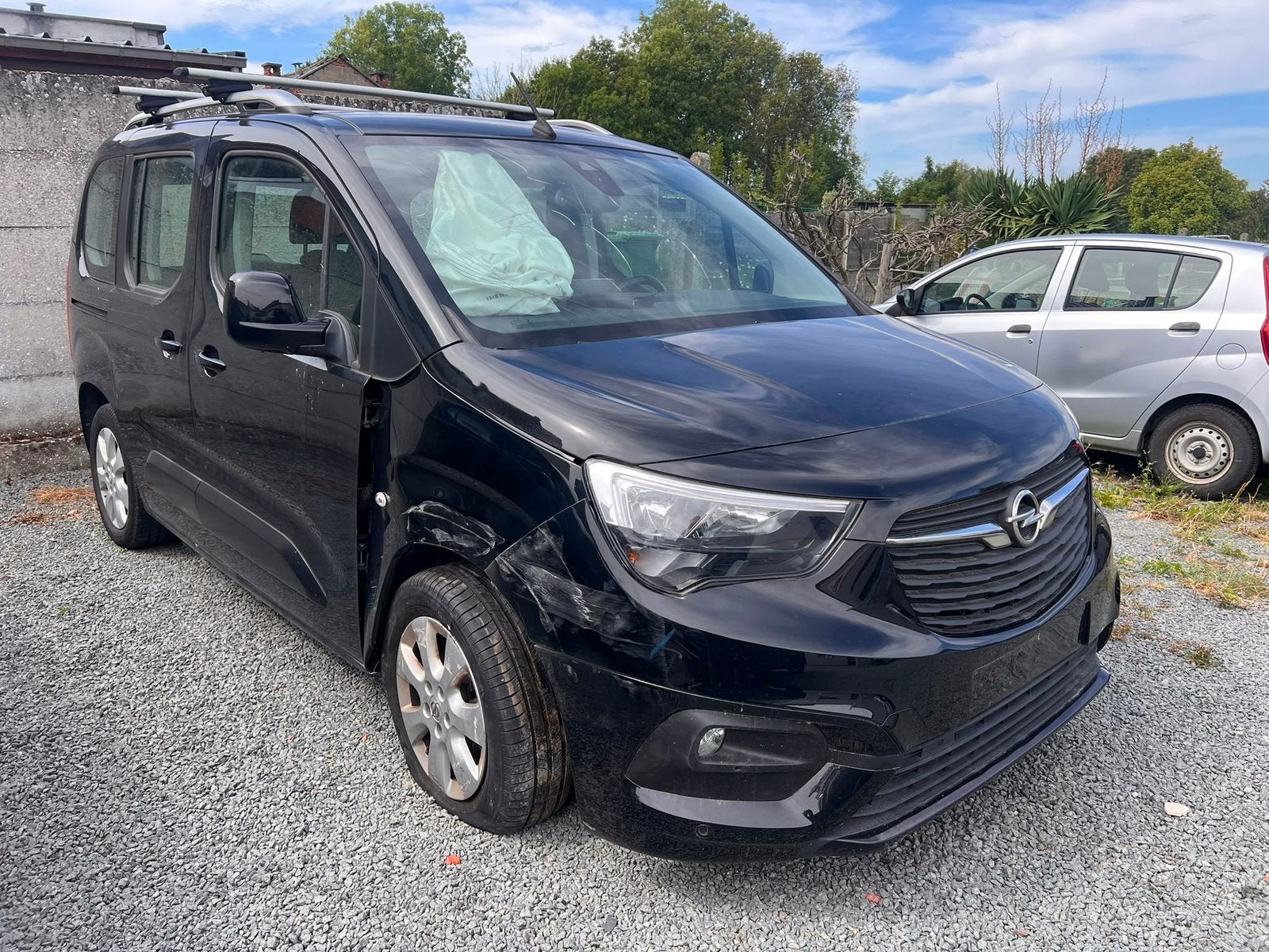 Opel combo 1.5 D * 2018 * ACCIDENTÉE, Autos, Opel, Achat, Entreprise, Boîte manuelle, Noir