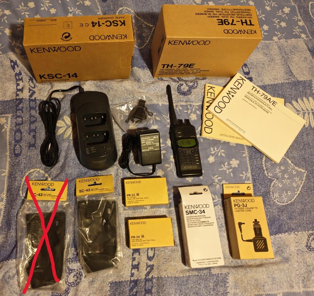 KENWOOD TH 79E NEUF OLD STOCK  FULL, Télécoms, Enlèvement ou Envoi, Neuf, Émetteur et Récepteur