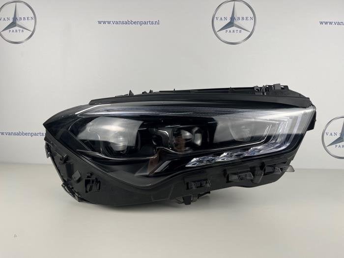 Koplamp rechts van een Mercedes CLA, 12 maanden garantie, -, Nieuw, -
