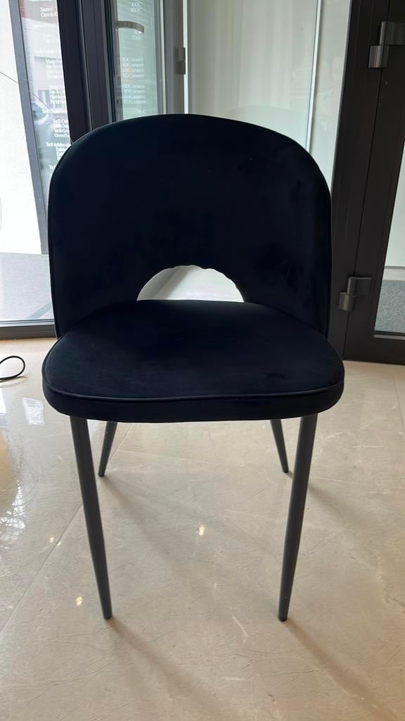 Chaise en velour noir, Enlèvement, Comme neuf, Noir