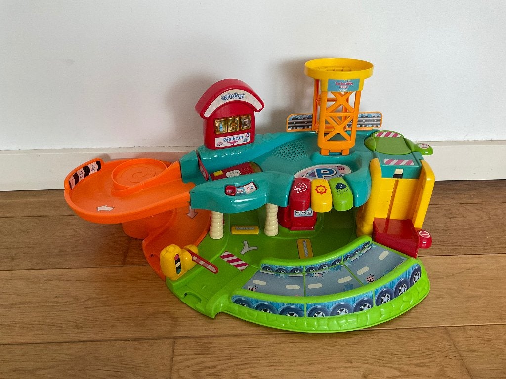 VtechToet Toet Auto’s speelgarage, Kinderen en Baby's, Ophalen, Gebruikt