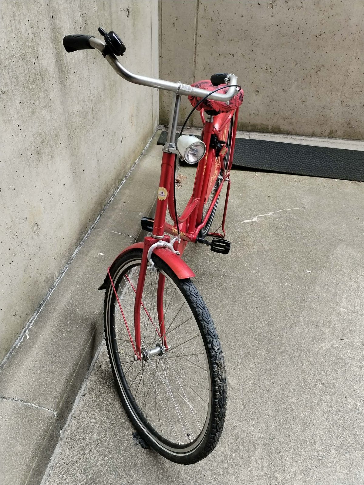 Leuke rode omafiets - Hasselt, Ophalen, Zo goed als nieuw, Terugtraprem