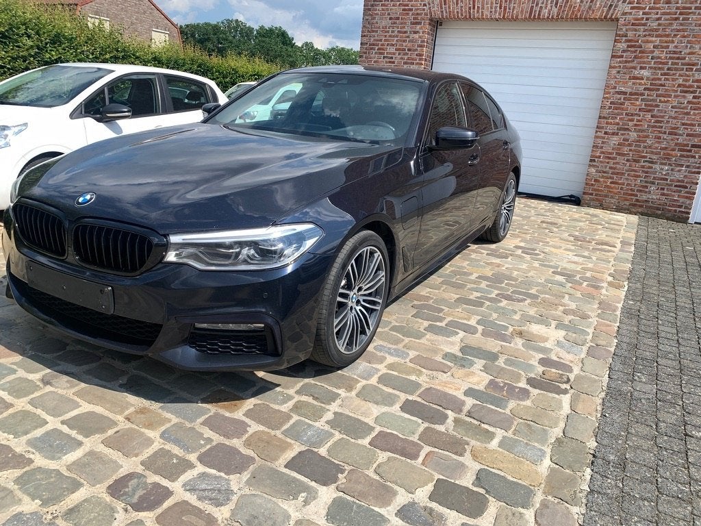 BMW 5er 530e M Sport, Auto's, Automaat, Zwart, Leder, Bedrijf
