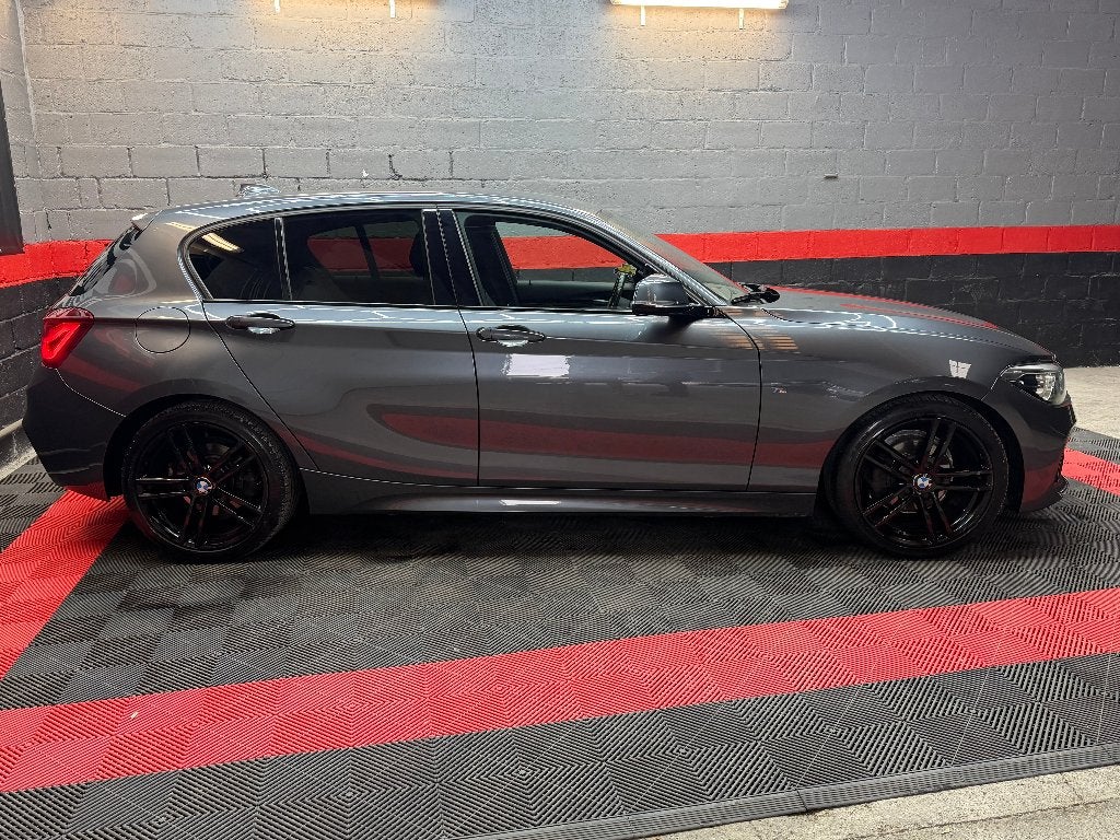 **BMW 116DA//PACK M//AUTOMATISCHE VERSNELLINGSBAK **, Auto's, Automaat, Dealer onderhouden, Leder, 5 deurs
