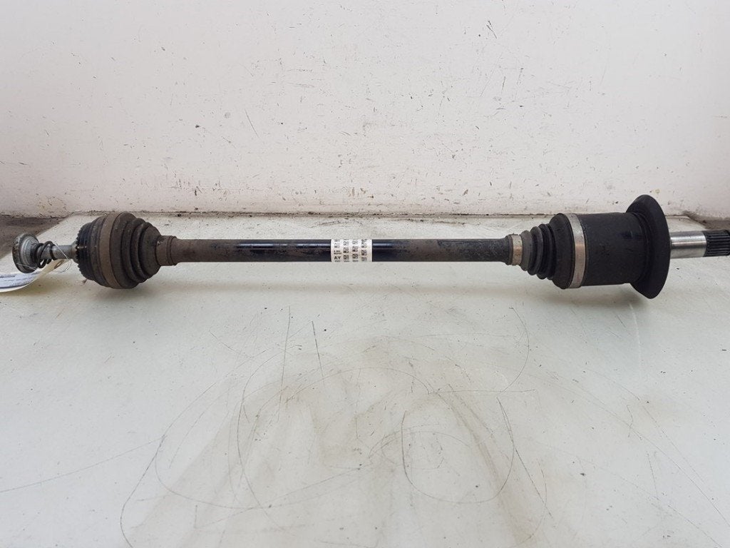 CARDAN ARRIERE GAUCHE (TRANSMISSION) 3 serie Touring (G21), Utilisé, BMW, Petuelring 130
80809  München, DE, Bayerische Motoren Werke AG
