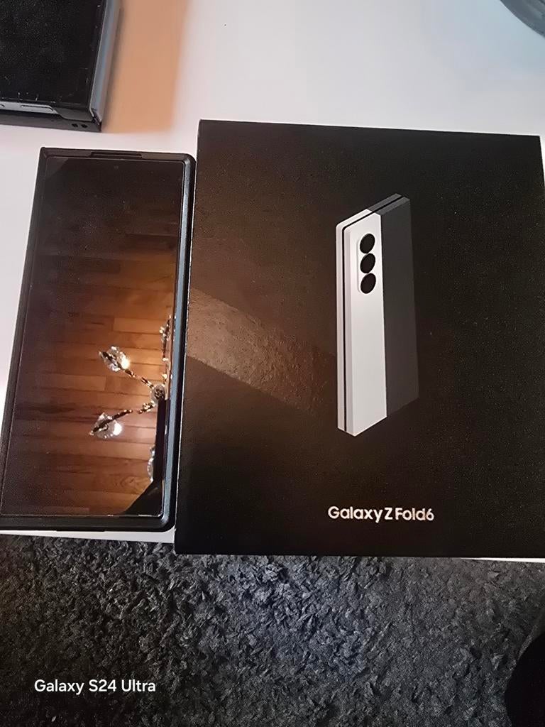 Goed telefoon en 256GB Galaxy z fold6, Enlèvement