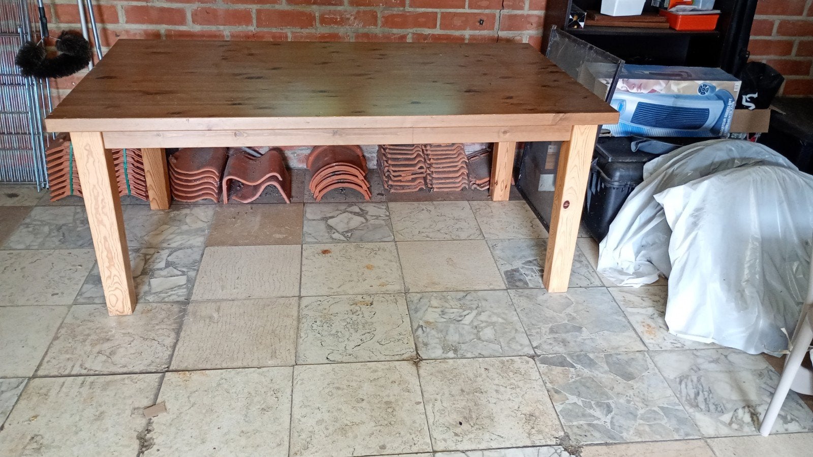 Stevige houten tafel gratis, Ophalen