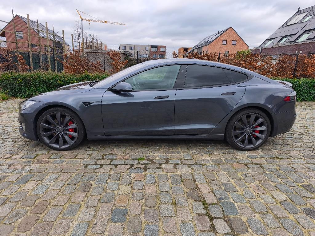 Tesla Model S Raven Performance - FSD! Batterie neuve, Autos, Tesla, Cuir, Argent ou Gris, Achat, Model S