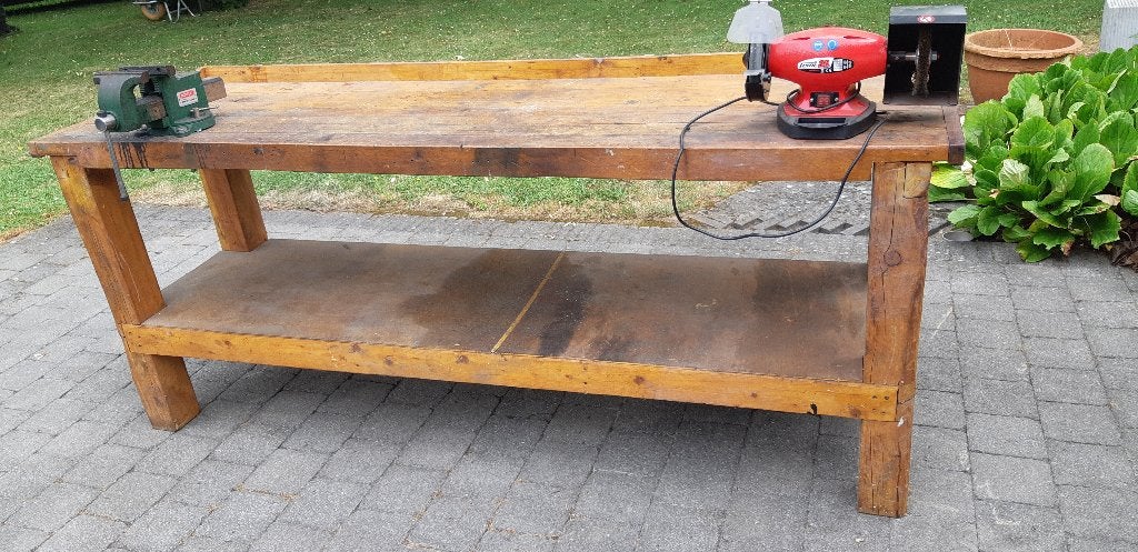 HOUTEN WERKTAFEL  ZEEER STEVIG, Ophalen of Verzenden