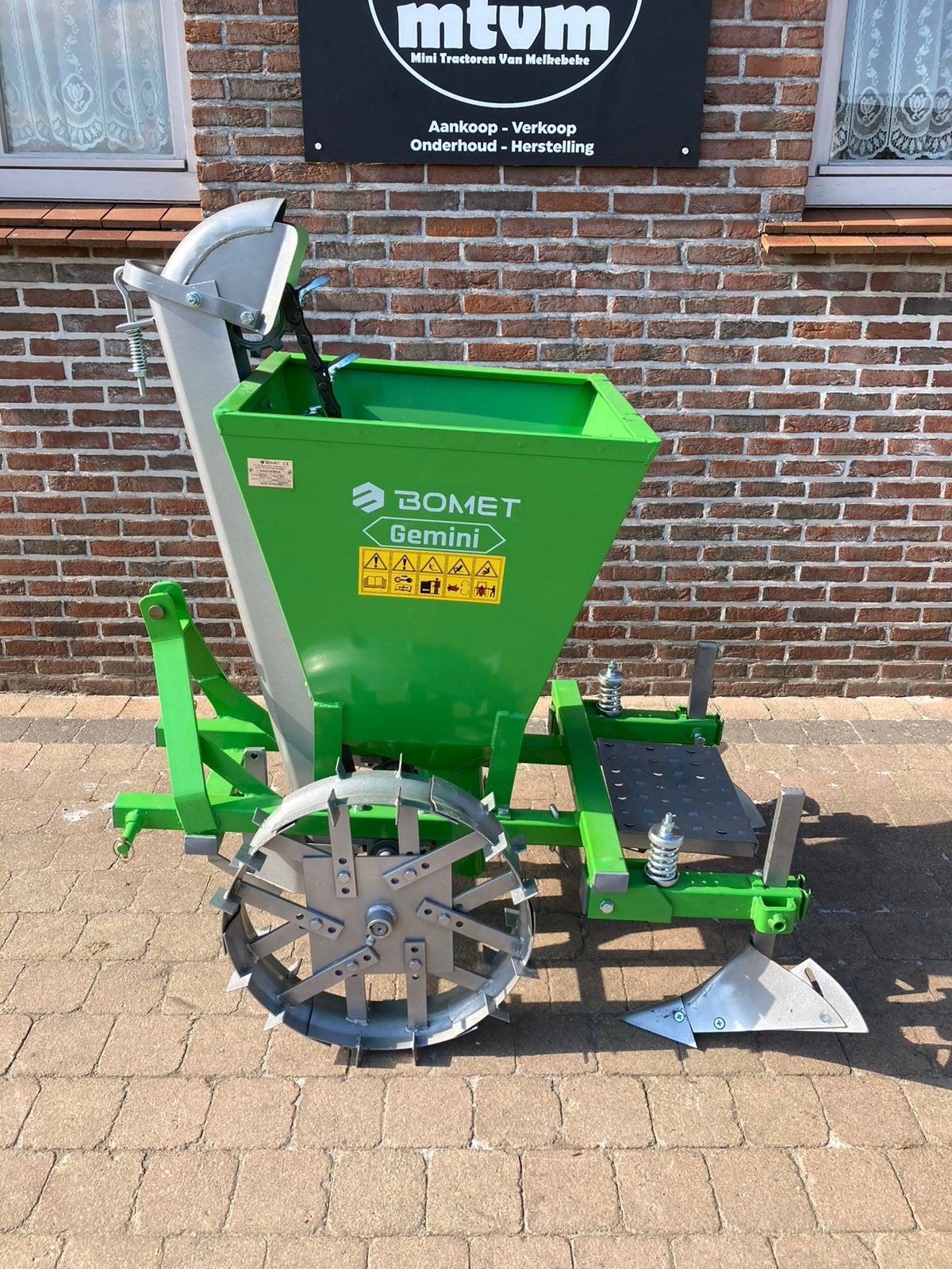 NIEUWE aardappelplanter Bomet 1-rij voor minitractor, Enlèvement ou Envoi
