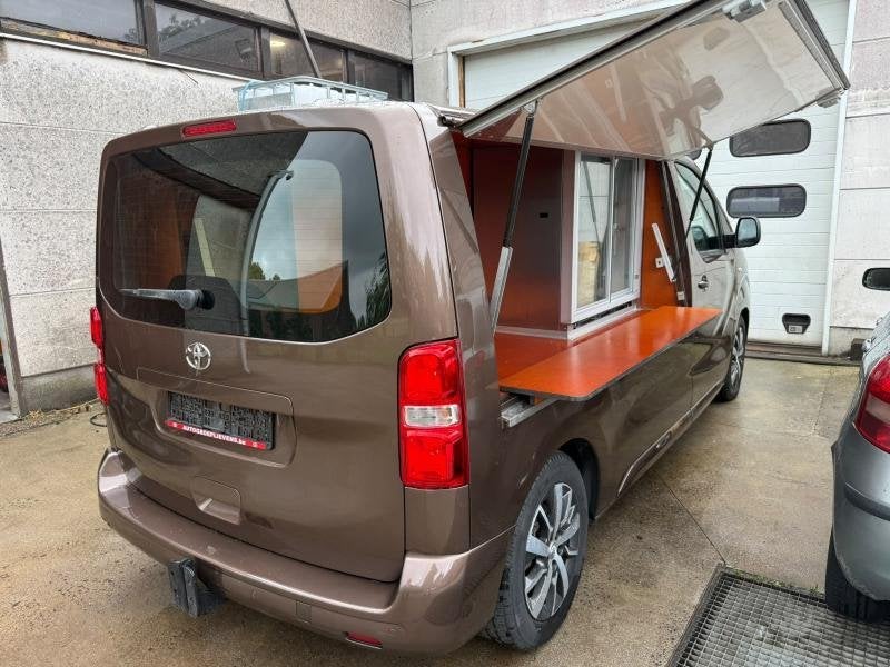 Toyota ProAce 2.0D MT GOLD MEDIUM FOODTRUCK, Auto's, Toyota, 4 deurs, 139 g/km, Parkeersensor, 150 pk