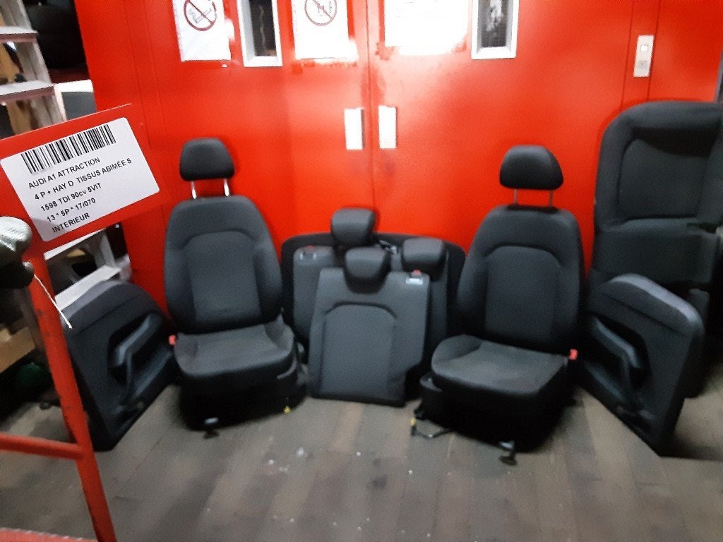 INTERIEUR COMPLET A1 Sportback (8XA / 8XF) (6Q488106DC), Mevr. I. Hauben, Audi, Utilisé, Rue de l'Espoir 34 34
4030  GRIVEGNÉE, BE