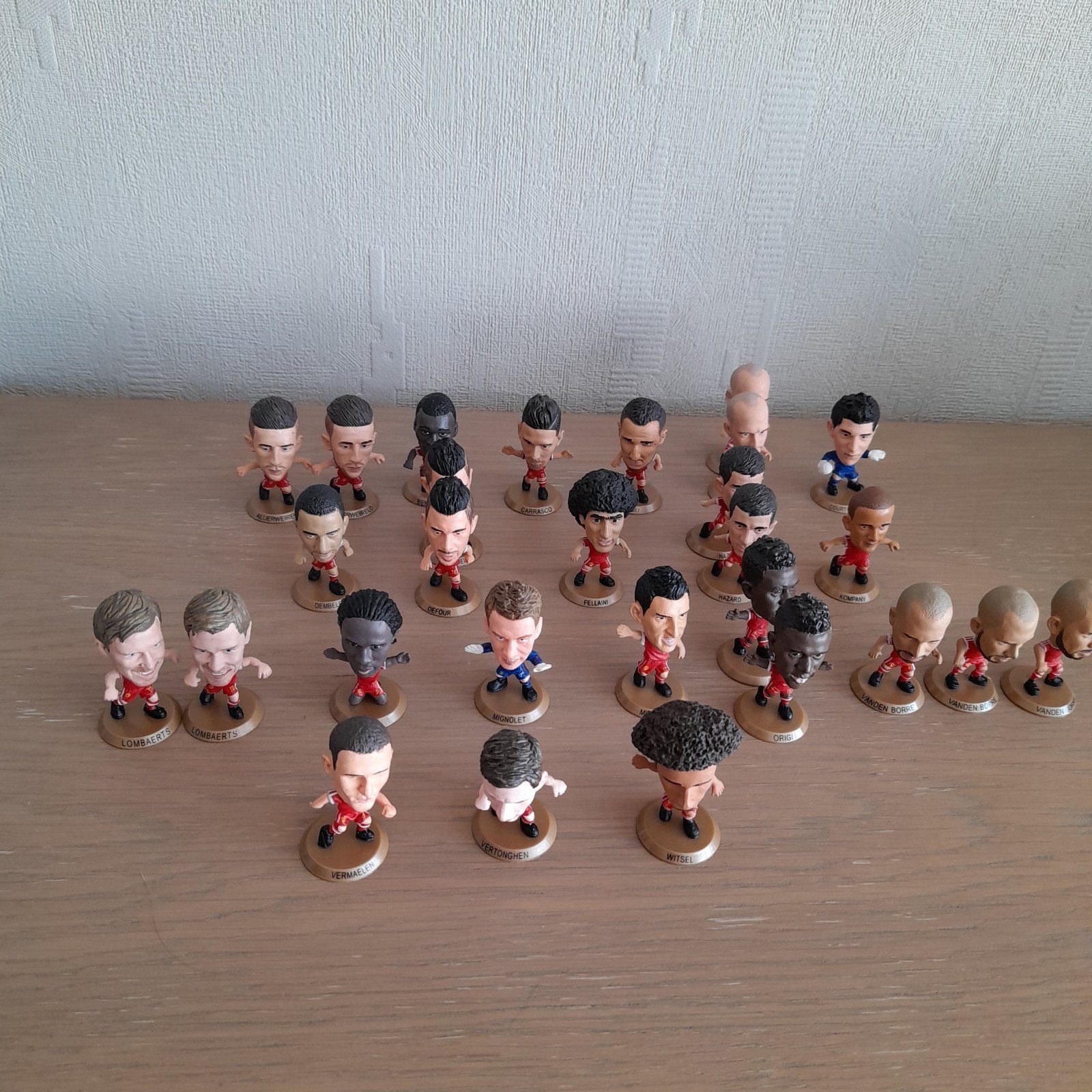 28 voetbal miniatuur beeldjes SoccerStarz 2015. (lot)., Ophalen of Verzenden, Beeldje of Poppetje