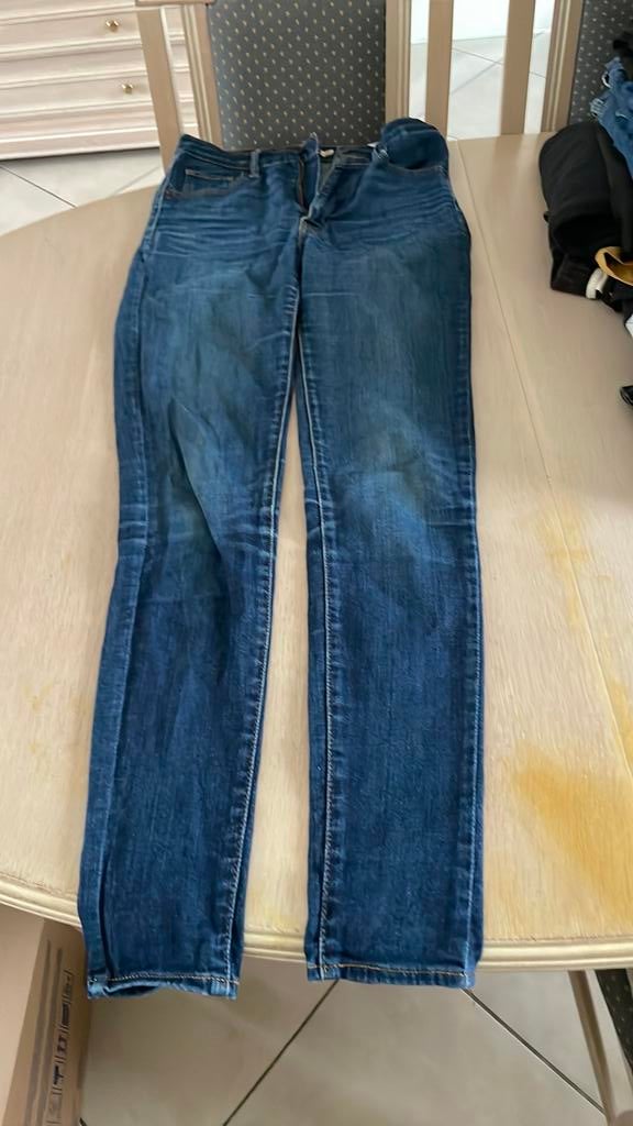 Jeans levi’s femme, Enlèvement ou Envoi, Comme neuf, Bleu, Autres tailles de jeans