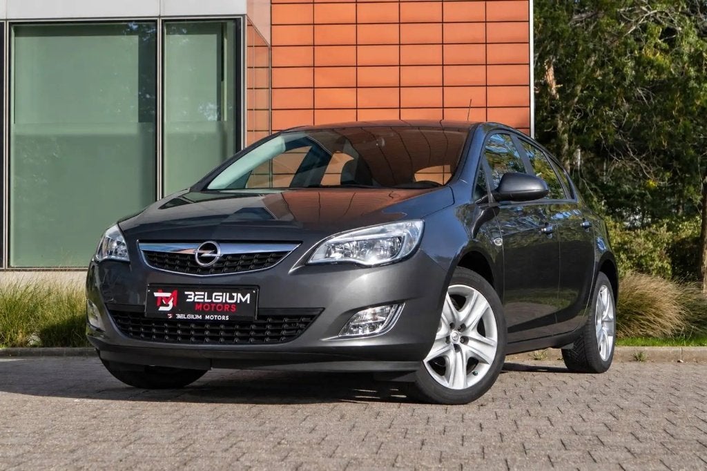 Opel Astra 1.4 Turbo Edition - Sièges chauffants - AC, Autos, Entreprise, Climatisation automatique, 5 portes, Essence
