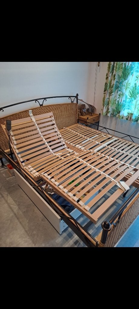 2 persoonsbed beweegbaar, Huis en Inrichting, Ophalen, Gebruikt, 90 cm, Bruin
