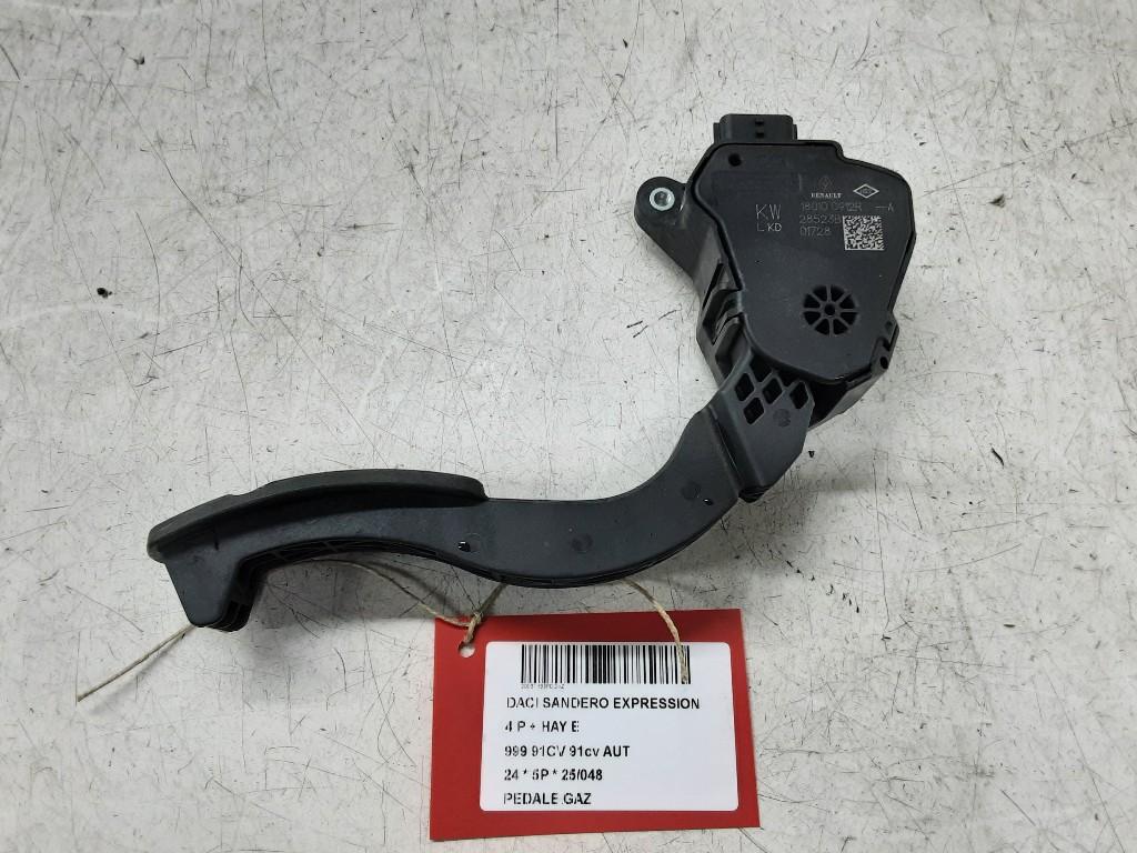 GASPEDAAL Dacia Sandero III (01-2019/-) (180100912R), Dacia, Gebruikt, Mevr. I. Hauben, Rue de l'Espoir 34 34
4030  GRIVEGNÉE, BE