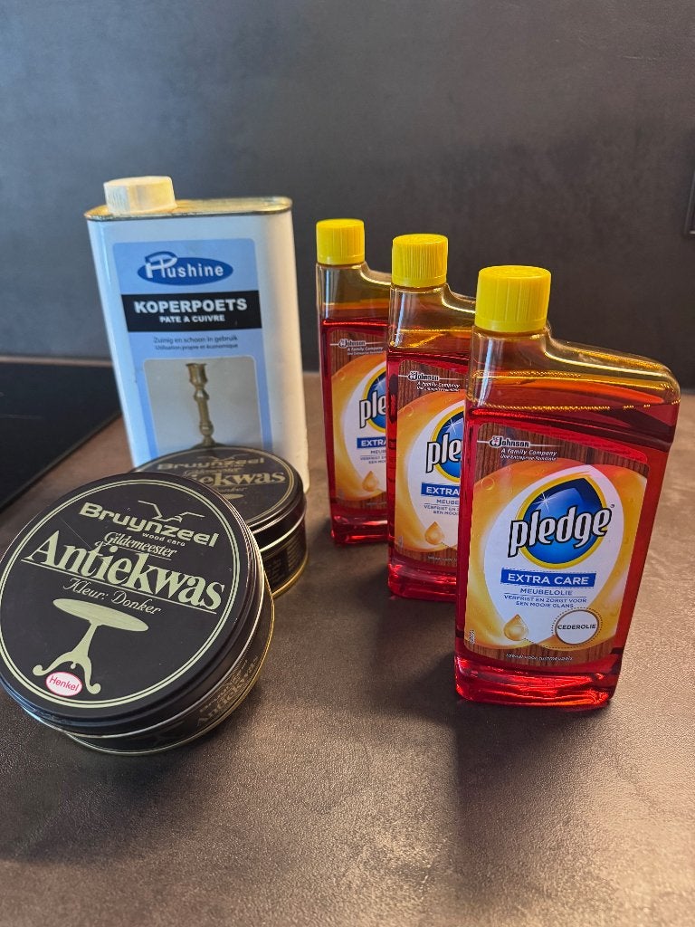 cire pour meubles, huile, vernis à cuivre, Enlèvement ou Envoi