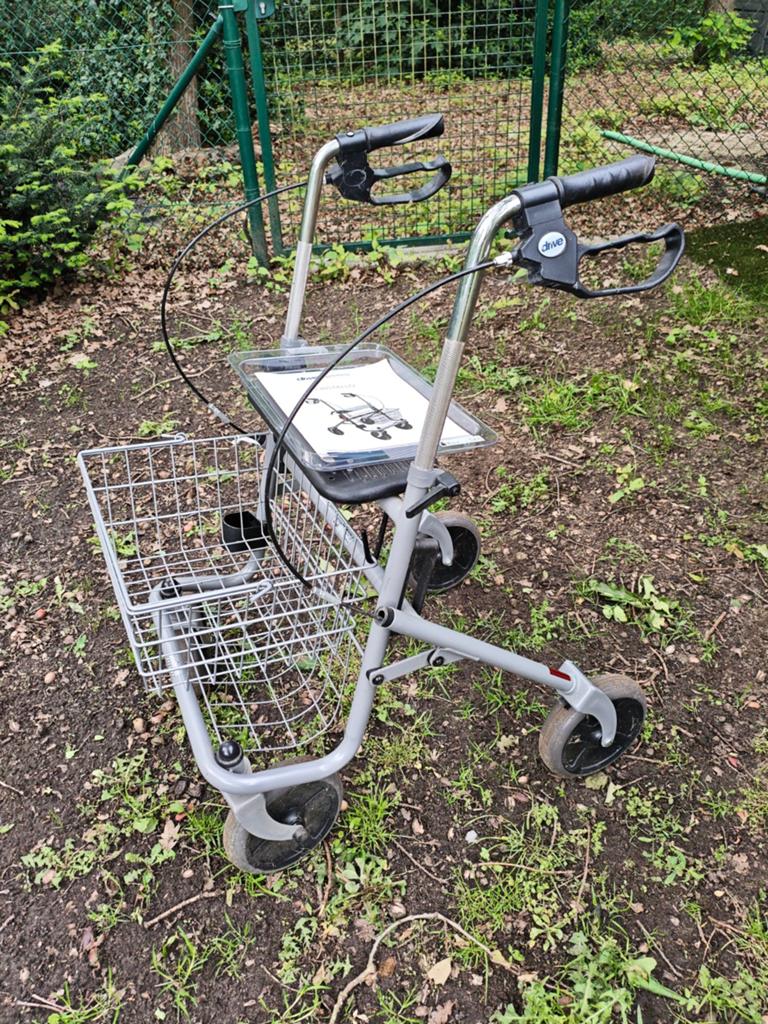 Rollator Drive Cristallo, Ophalen, Opvouwbaar, Nieuw
