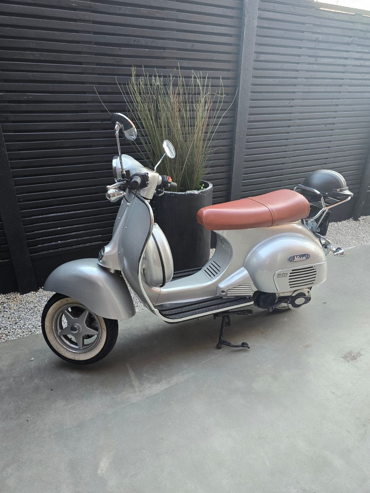 Neco Abruzzi 125cc – 2015 – slechts 2.200 km – TOPSTAAT, Fietsen en Brommers, Snorfietsen en Snorscooters, Zo goed als nieuw, Overige merken