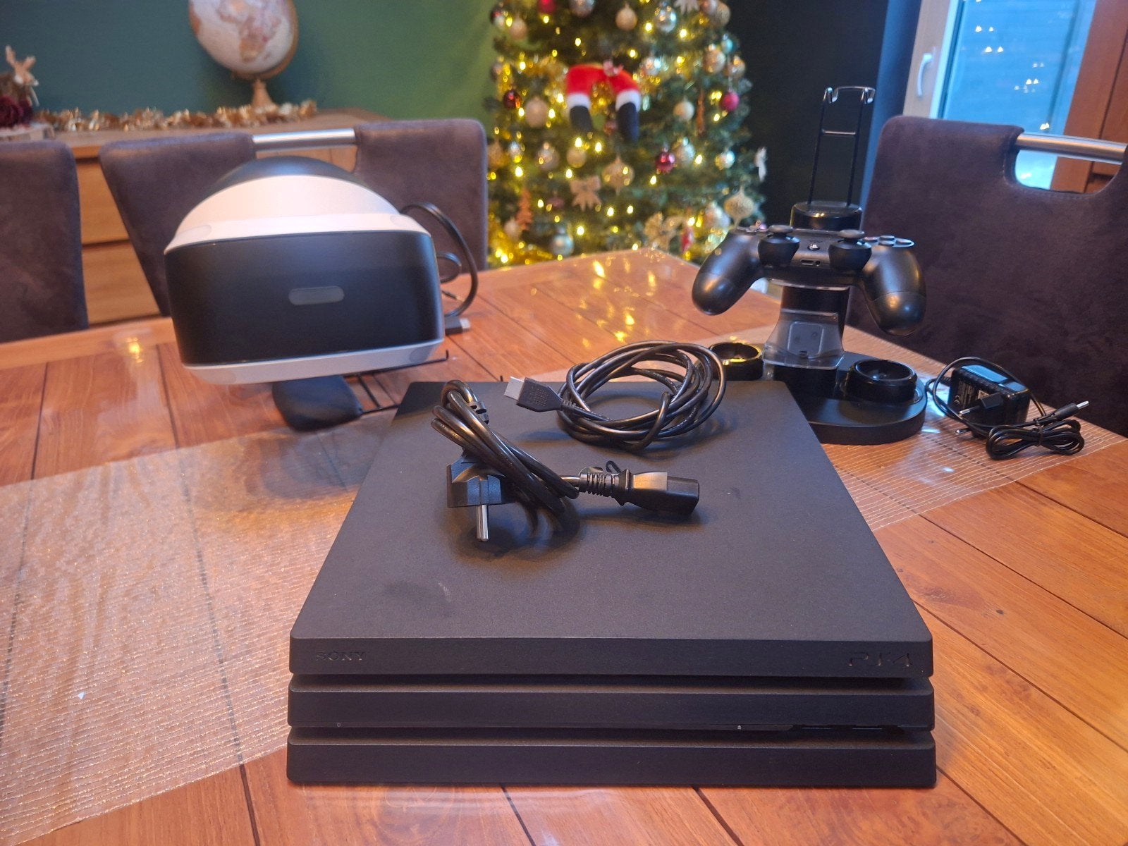 Ensemble PS4 (1T) + casque VR + support casque et manettes, Consoles de jeu & Jeux vidéo, Consoles de jeu | Sony PlayStation 4