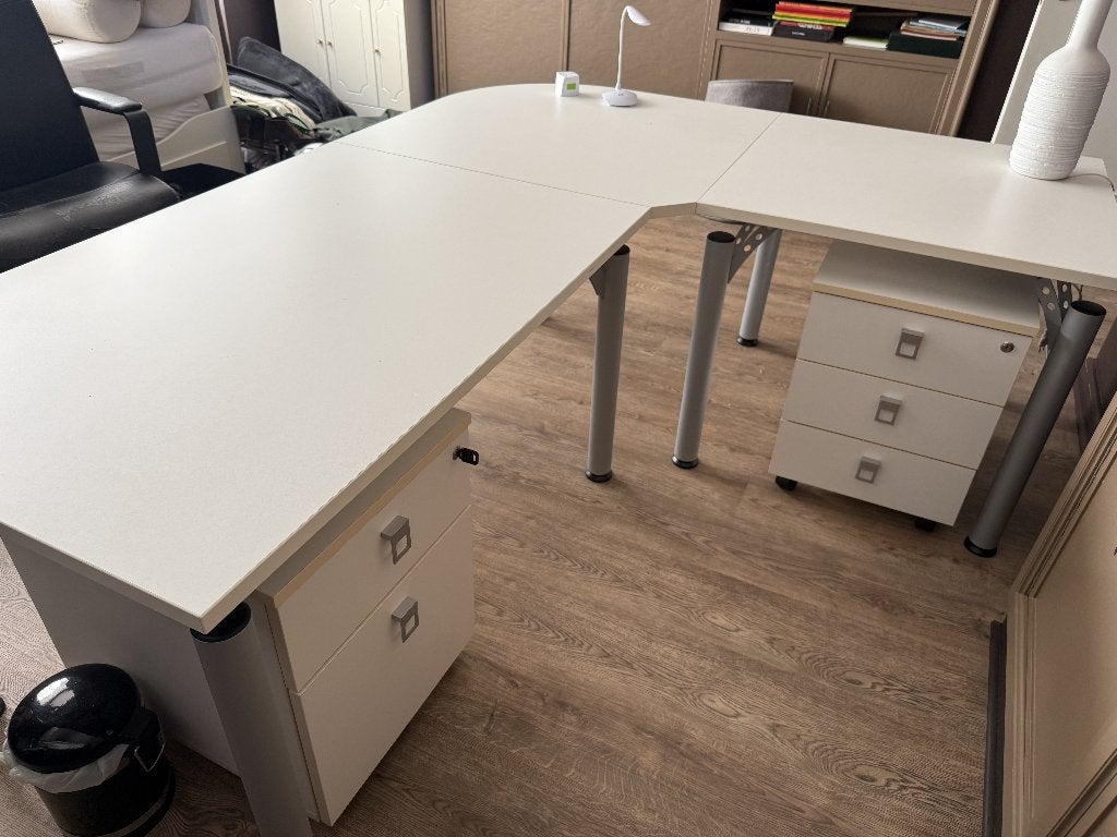 Bureau d'étudiant en L avec 2 blocs tiroirs, Enlèvement, Comme neuf, Blanc