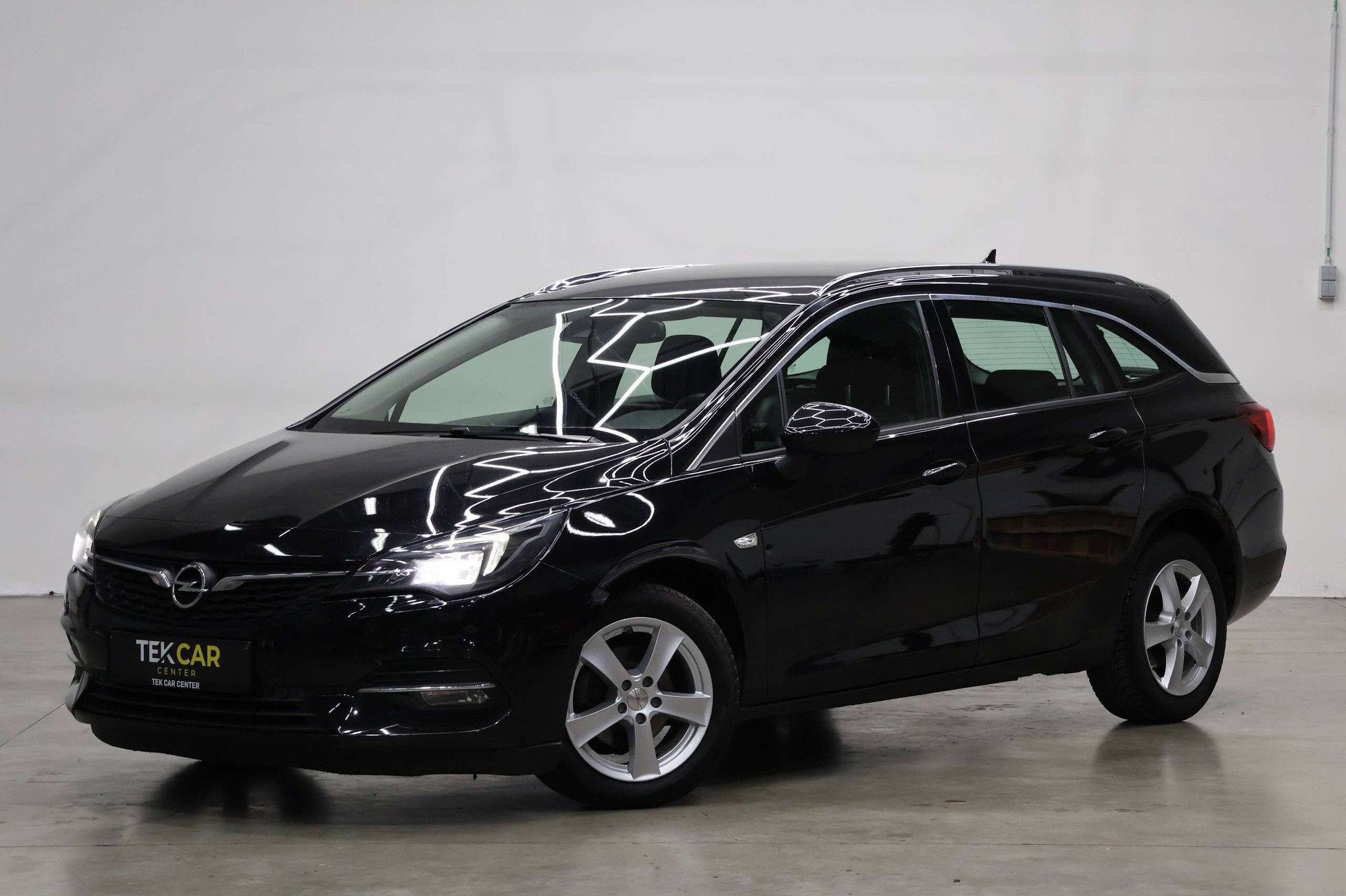 Opel Astra Sports Tourer 1.5D Automaat 12M Garantie, Autos, Opel, Achat, Euro 6, Entreprise, Noir