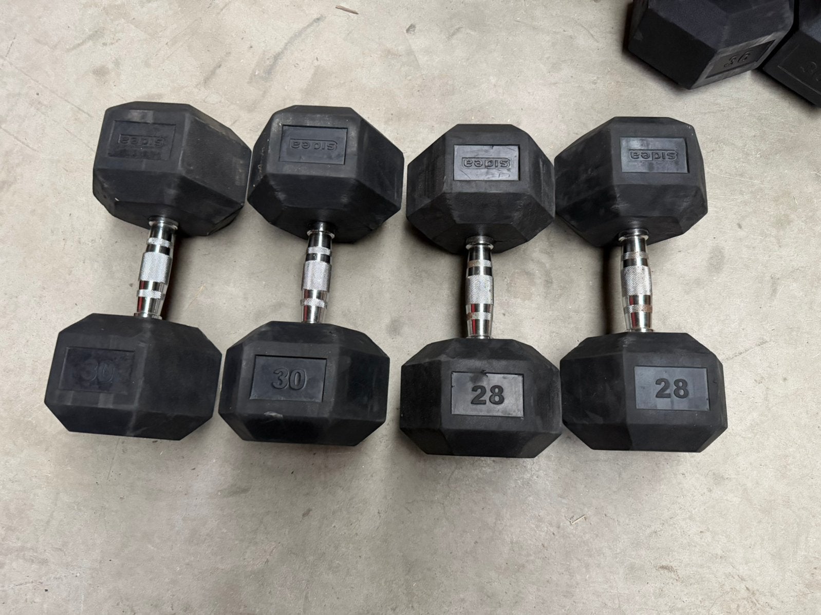 Sidea Hexa Dumbbells 2x28kg,2x30kg, Sports & Fitness, Enlèvement, Utilisé, Haltère