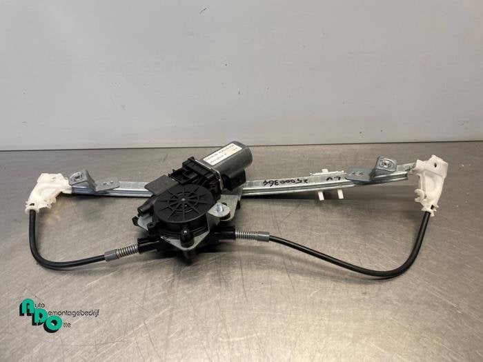 Mécanique vitre 2portes avant gauche d'un Fiat Punto Grande, Autos : Pièces & Accessoires, -, 3 mois de garantie, Utilisé, Fiat