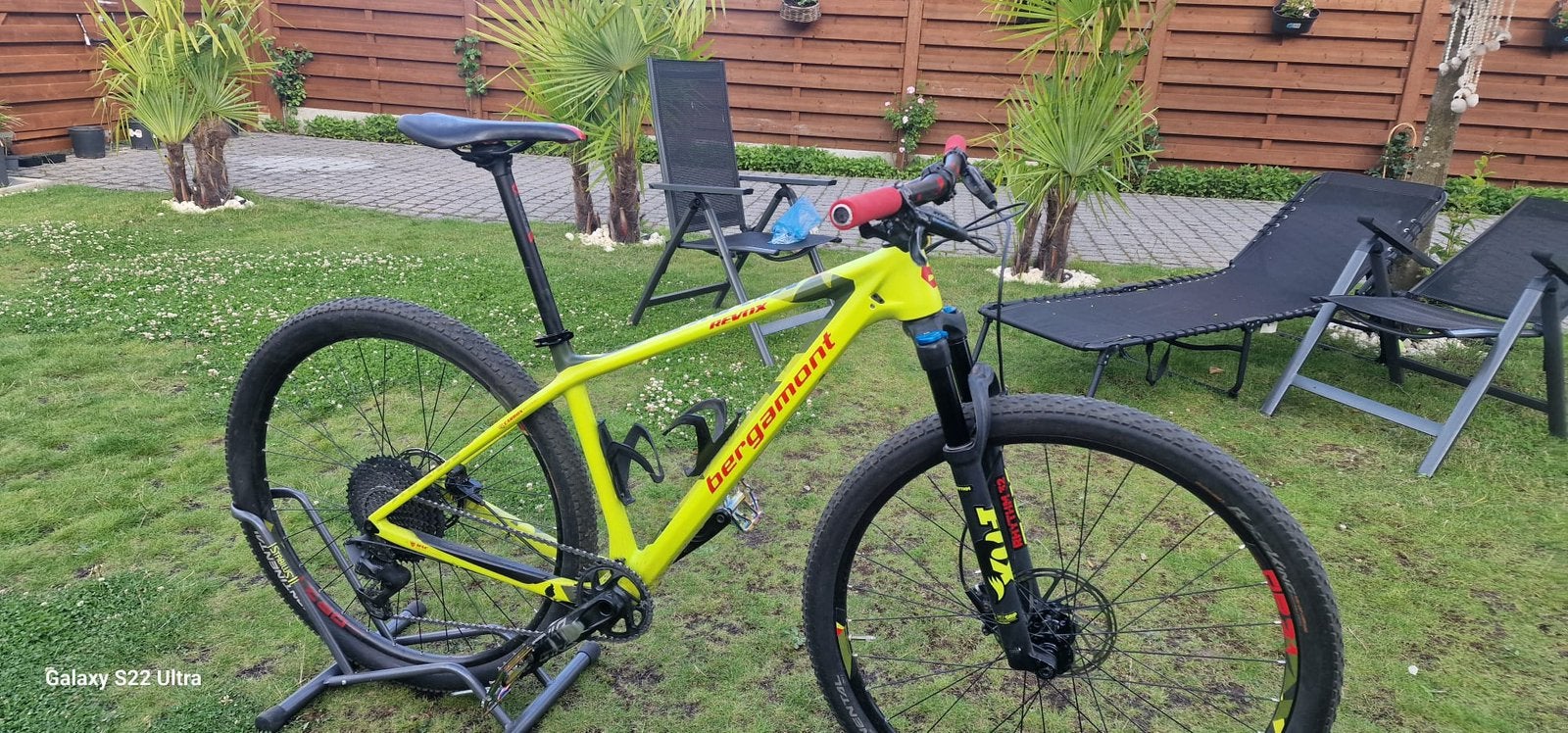 Mtb full carbon, Ophalen of Verzenden, Zo goed als nieuw