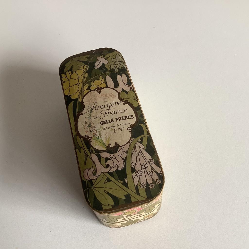 Parfumdoos “Bruyère de France” – Gellé Frères, Ophalen of Verzenden, Gebruikt, Overige typen