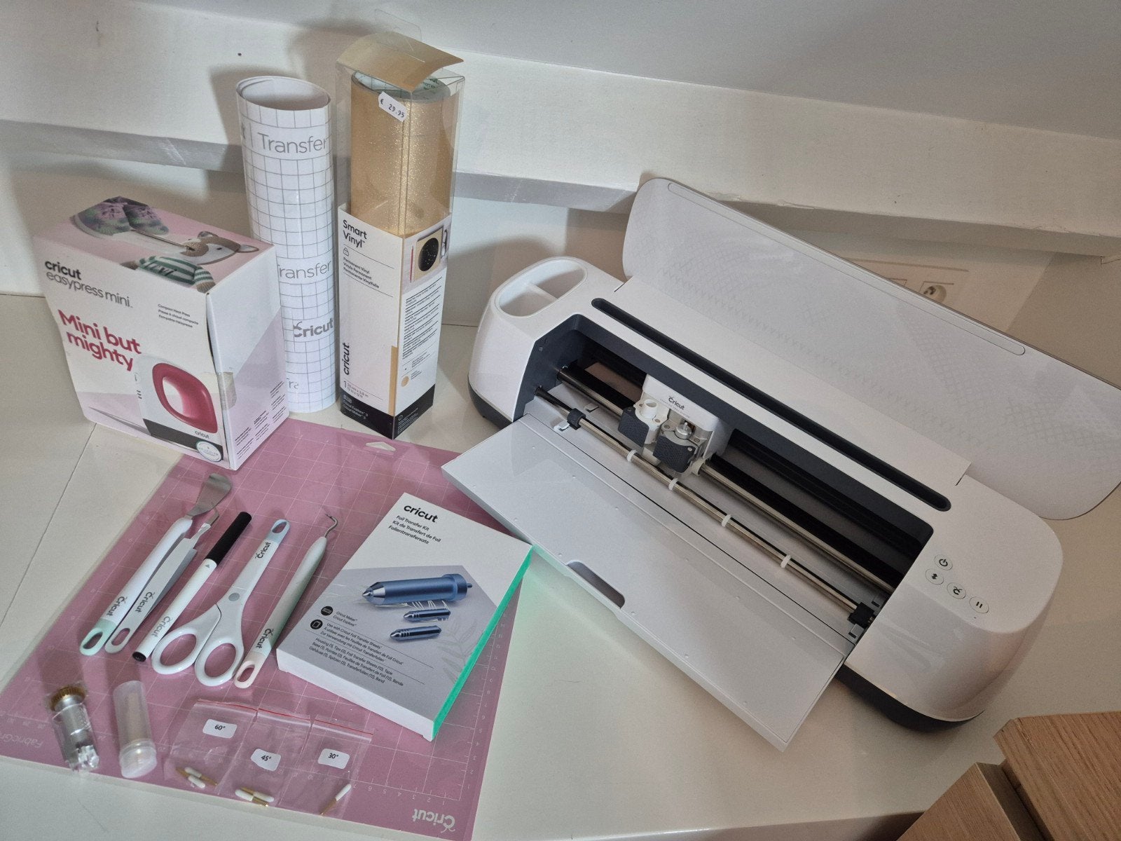 Cricut maker + accessoires, Hobby & Loisirs créatifs, Enlèvement, Doré, Cricut