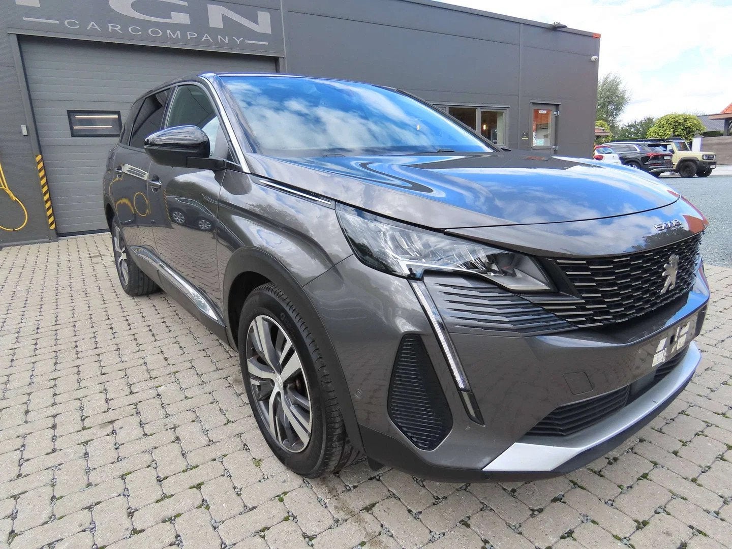 Peugeot 5008 5008 1.5 BlueHDi 7PL Allure 11900EUR netto PLUS, Argent ou Gris, Achat, Euro 6, Entreprise
