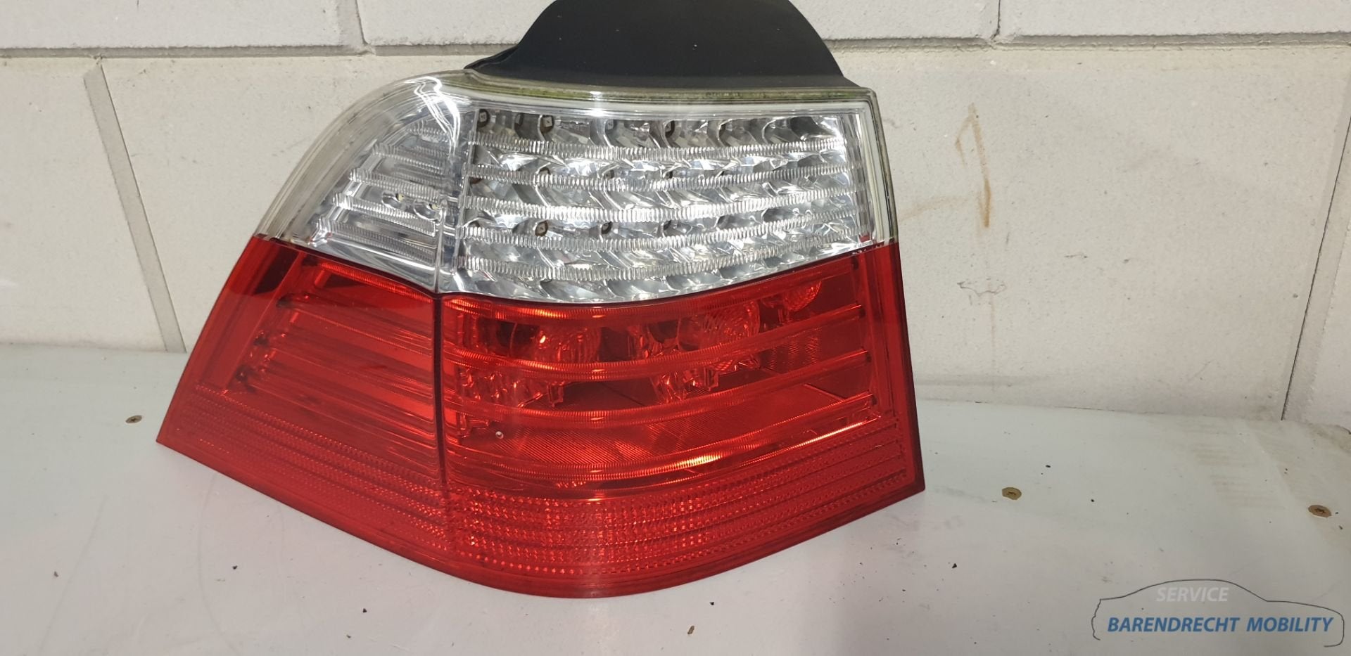 BMW 5 serie E61 facelift achterlicht 7177693 links buiten be, Petuelring 130
80788  Munich, DE, Gebruikt, Info@bmw.de, BMW