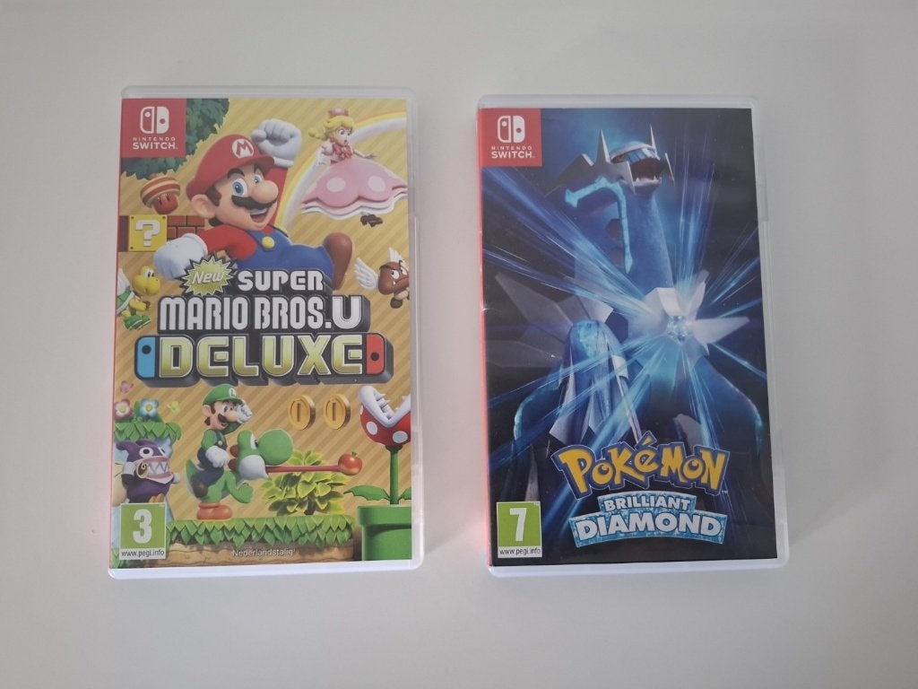 New Super Mario Bros.U Deluxe & Pokémon Brilliant Diamond, Avontuur en Actie, RetroGamed, Ophalen of Verzenden, Zo goed als nieuw