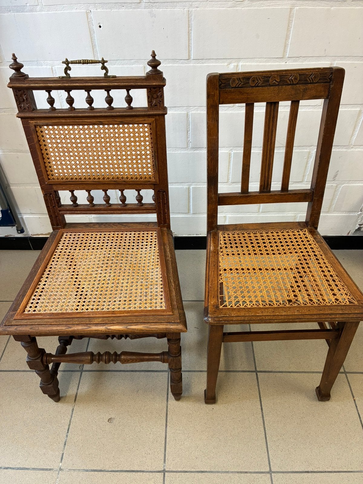 Stoelen, Ophalen