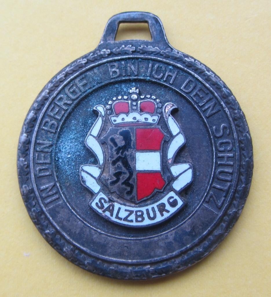Salzburg - Oostenrijk - Medaille - Hanger, Verzamelen, Ophalen of Verzenden, Gebruikt, Sieraad, Overige religies