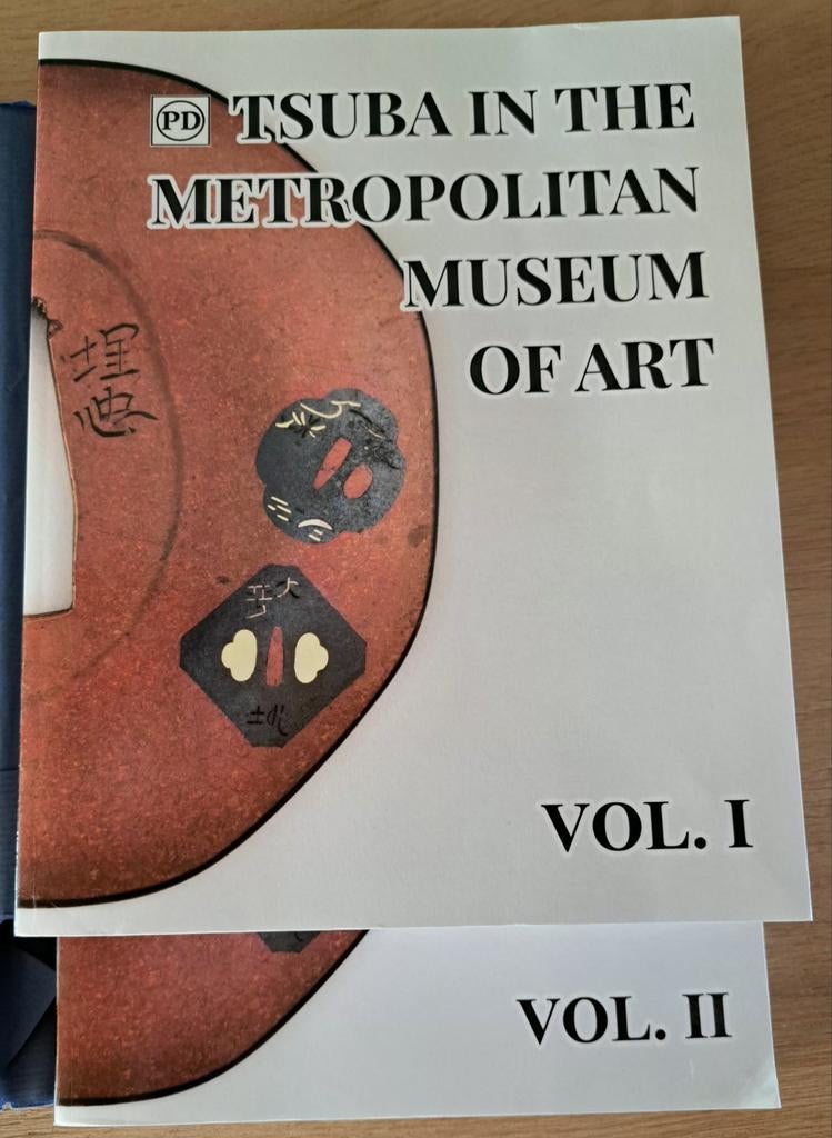 Livres japonais sur le tsuba, Envoi