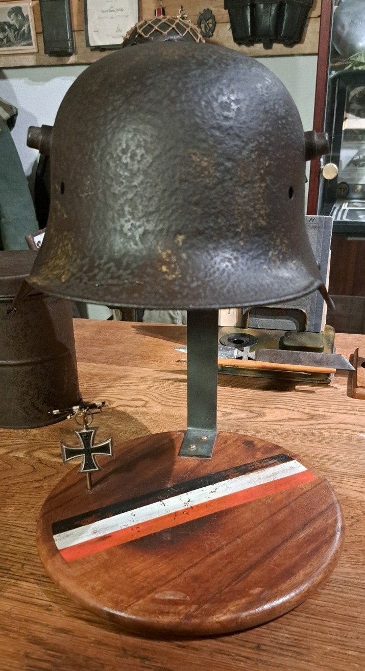 Helm statief, Verzamelen, Militaria | Tweede Wereldoorlog, Ophalen of Verzenden