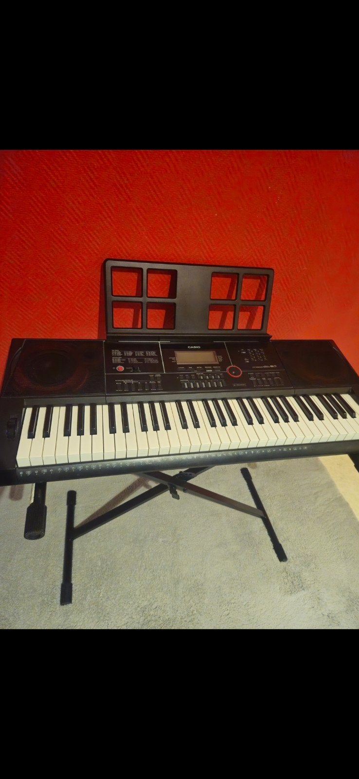 Casio CT-X3000 +standaard (in perfecte staat), Muziek en Instrumenten, Keyboards, Ophalen, Casio, 61 toetsen, Zo goed als nieuw