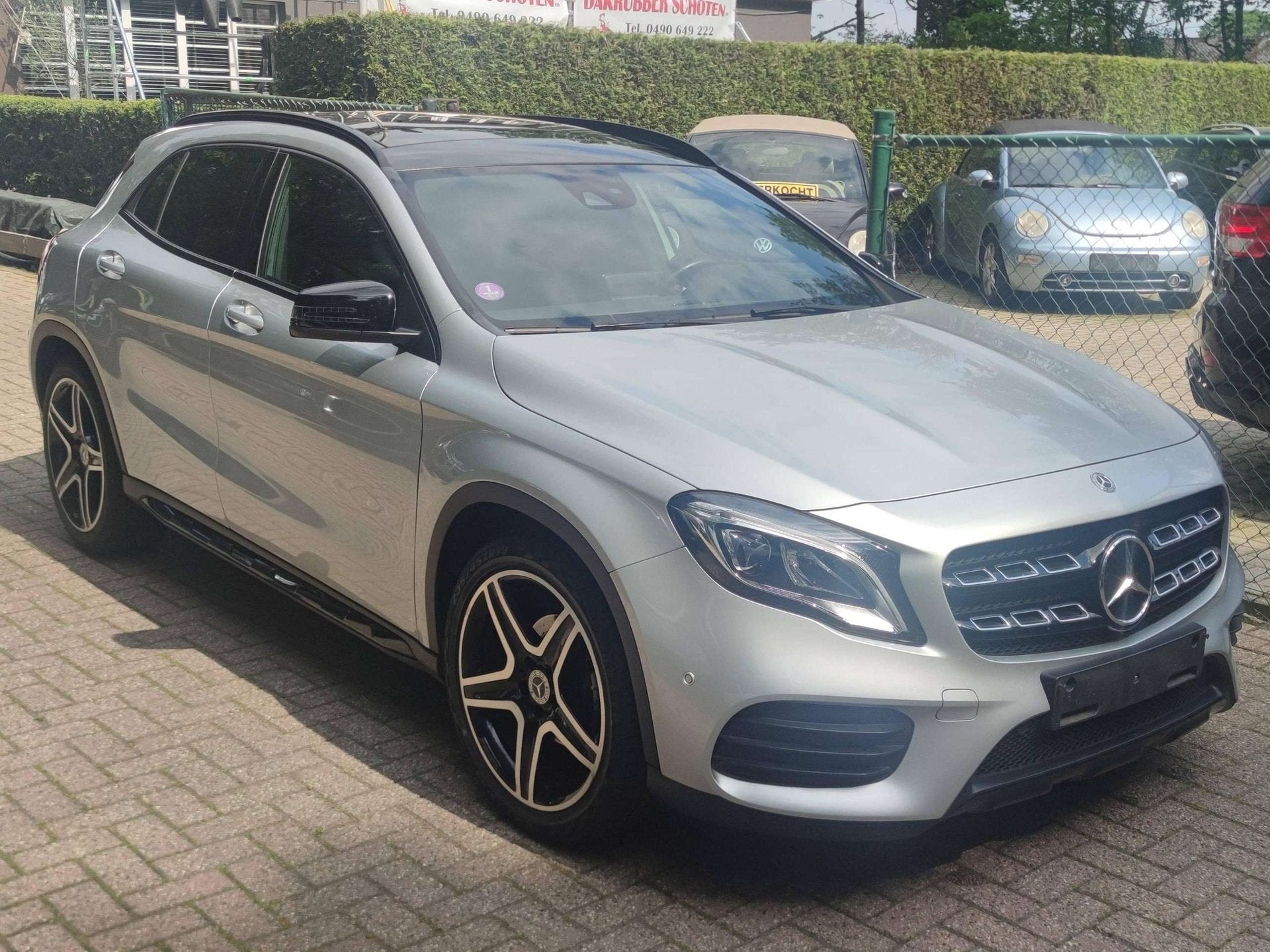 Mercedes-Benz GLA 180 GLA 180 Business Solution AMG ! FULL /, Argent ou Gris, Achat, Euro 6, Entreprise