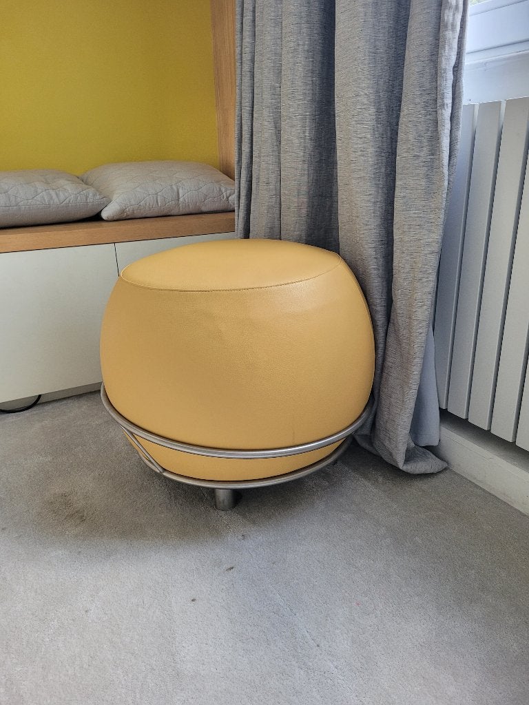 Pouf design italien, Huis en Inrichting, Ophalen, Zo goed als nieuw, Leer