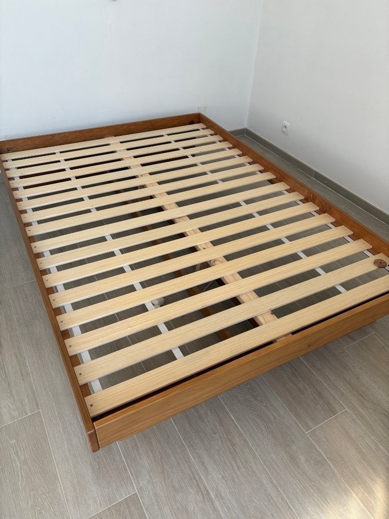 Tweepersoonsbed hout 140cm, Ophalen, Bruin, 140 cm, Zo goed als nieuw