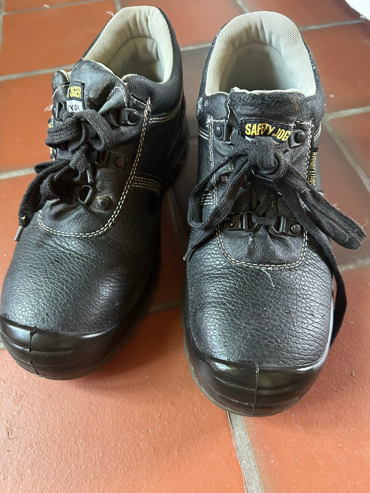 Nieuwe veiligheidsschoenen / werkschoenen, Ophalen, Zo goed als nieuw