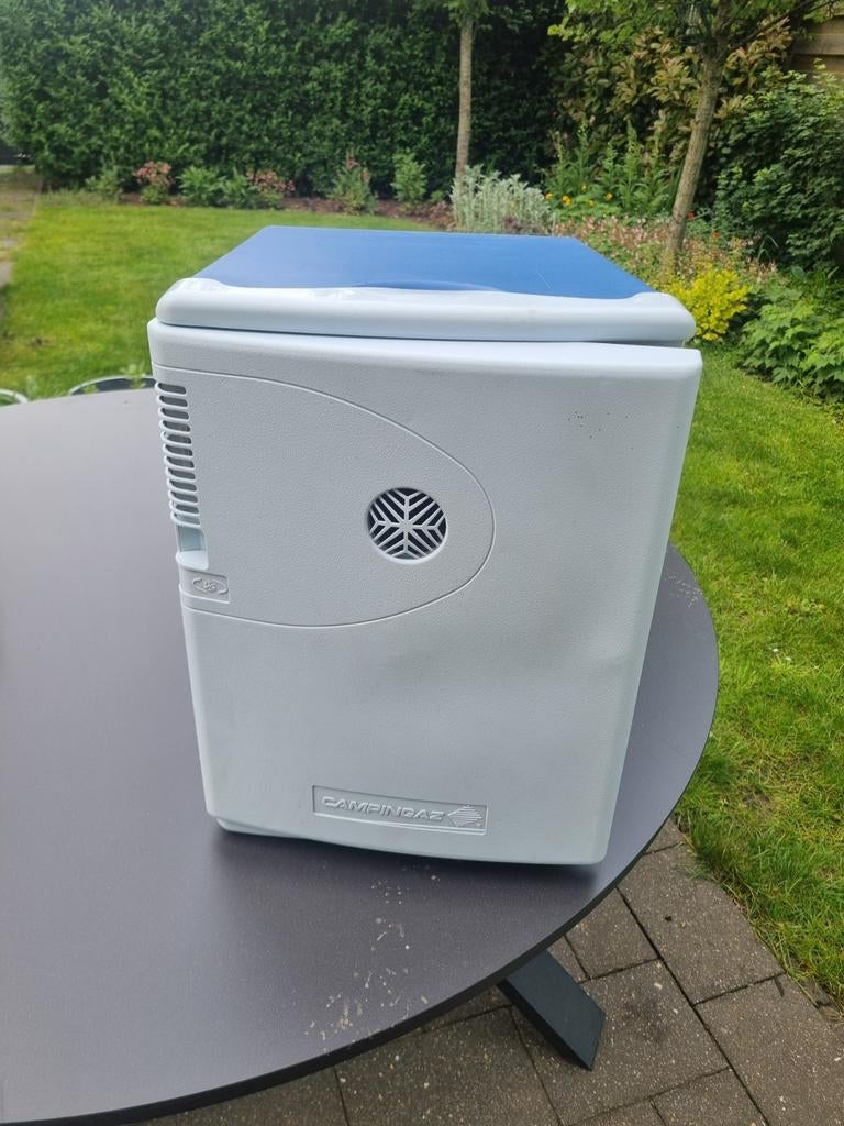 Campingaz elektrische koelbox 303848cm, Caravans en Kamperen, Ophalen, Koelbox